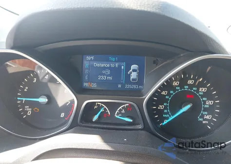 2014 Ford Escape Se z USA, uszkodzony, nr VIN 1FMCU0G98EUA46323